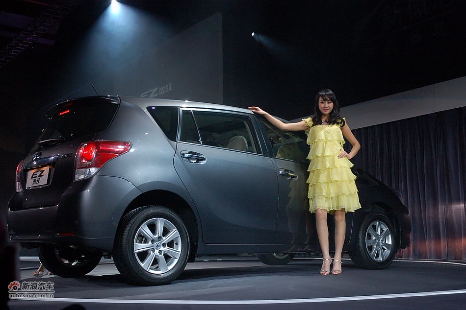 丰田逸致上市现场