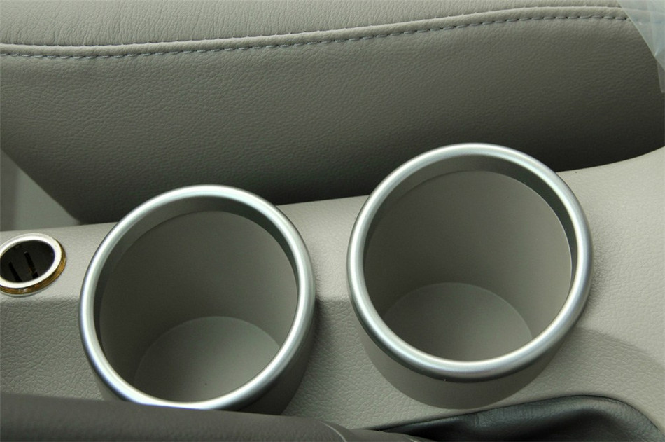 2012款逸致1.8L CVT舒适多功能版