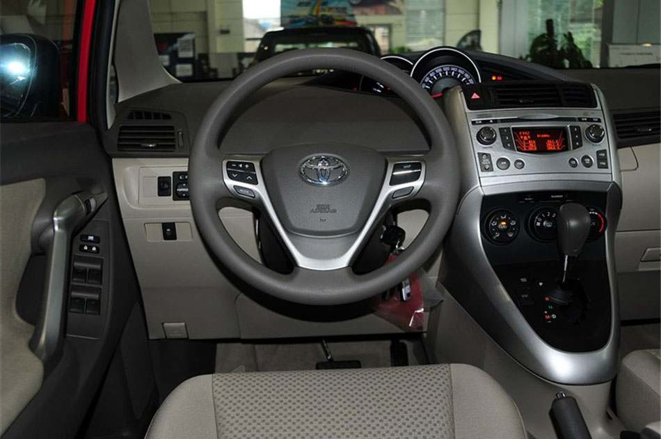 2014款逸致180E CVT精英版