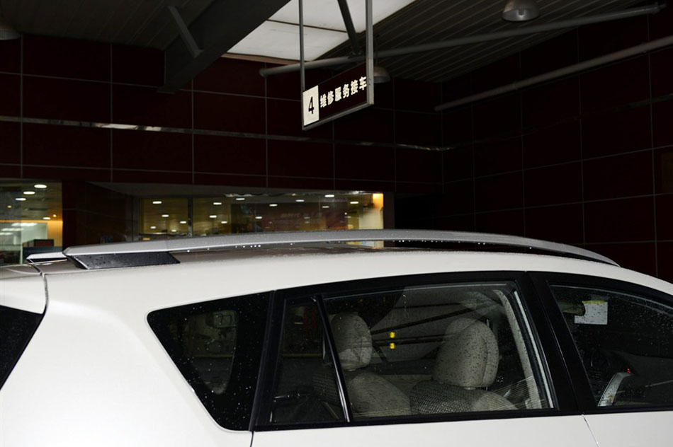 2015款 180E CVT跨界版 细节