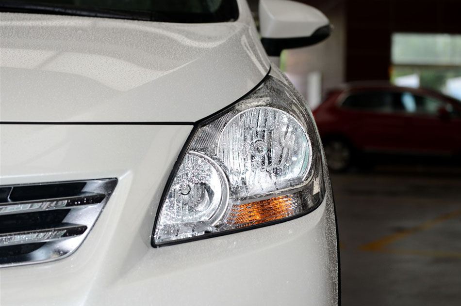 2015款 180E CVT跨界版 细节