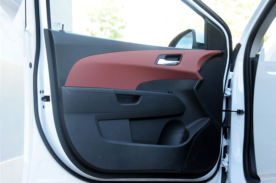 2014  1.6SX AT а οռ