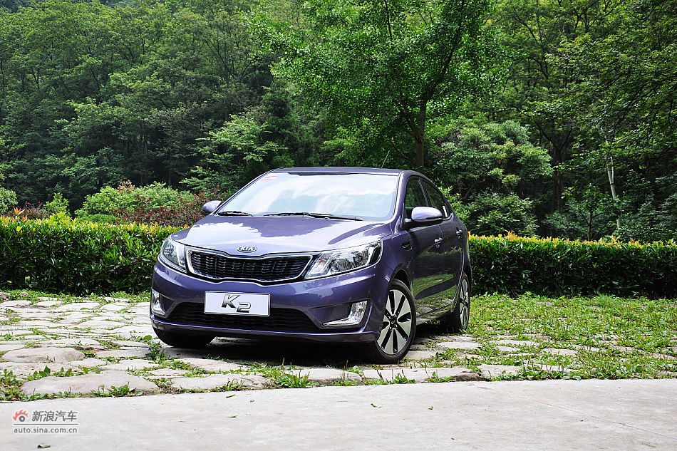 东风悦达起亚K2外观