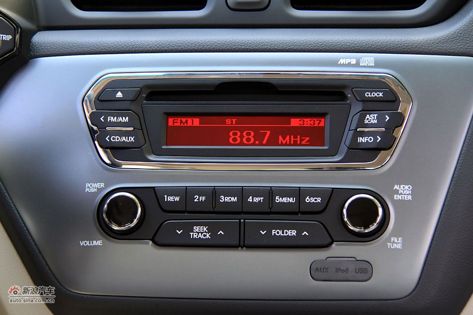 2011款起亚K2实拍