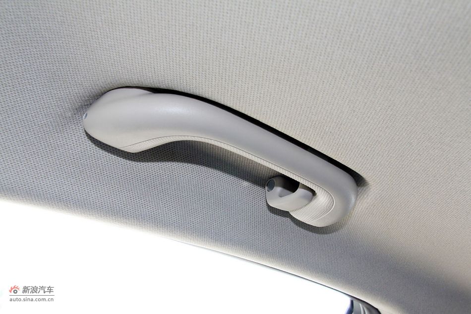 2011款起亚K2实拍