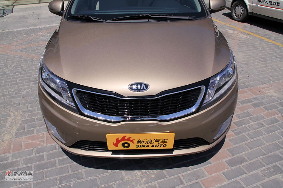 2011款起亚K2实拍