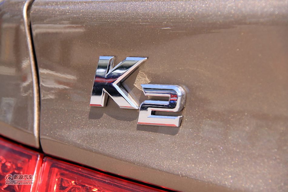 2011款起亚K2实拍