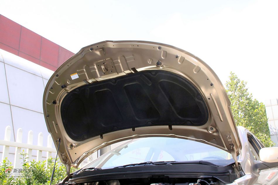 东风悦达起亚K2外观细节