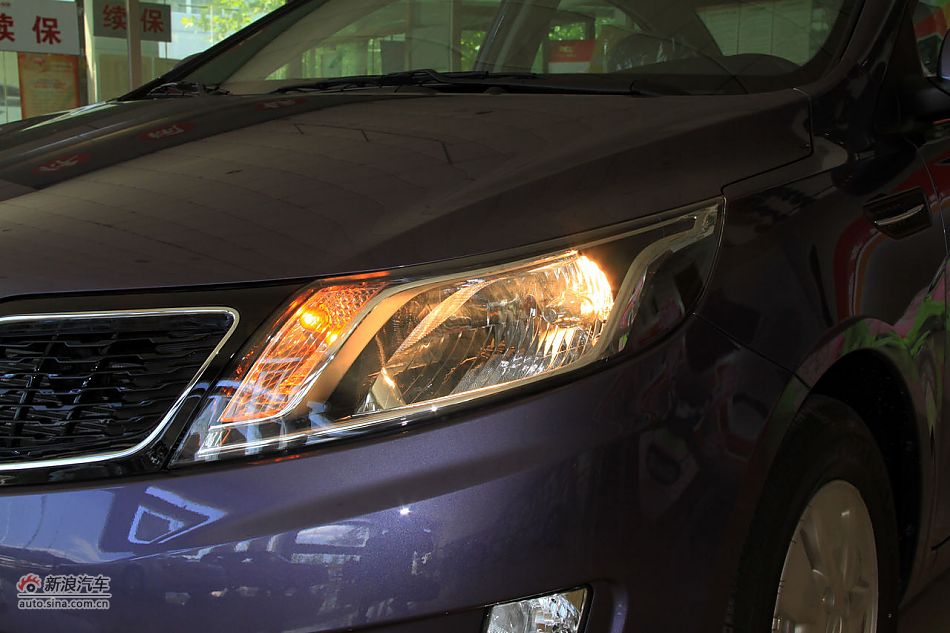 东风悦达起亚K2外观细节