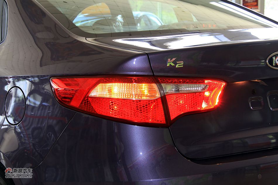 东风悦达起亚K2外观细节