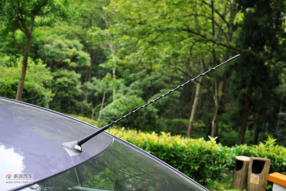 东风悦达起亚K2外观细节