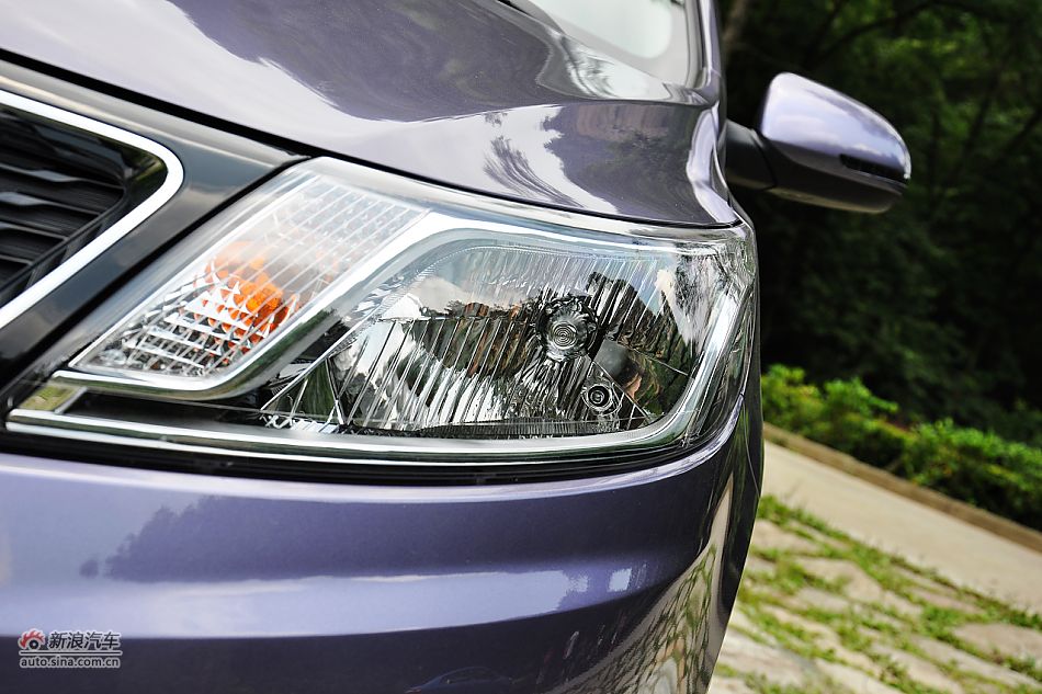 东风悦达起亚K2外观细节