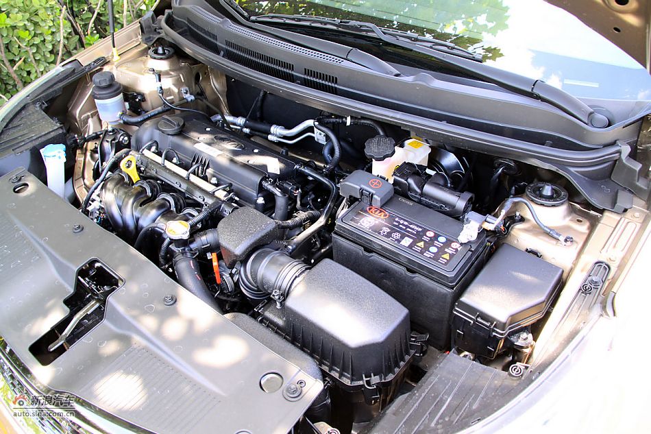 2011款起亚K2实拍