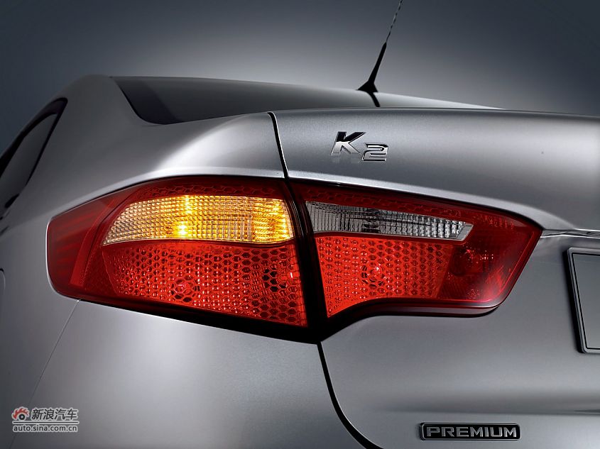 2011款东风悦达起亚K2