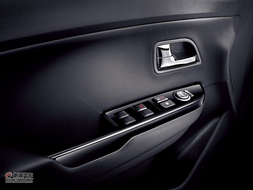 2011款东风悦达起亚K2