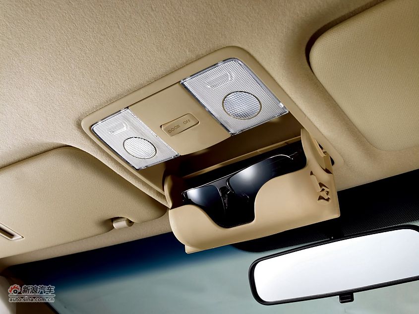 2011款东风悦达起亚K2