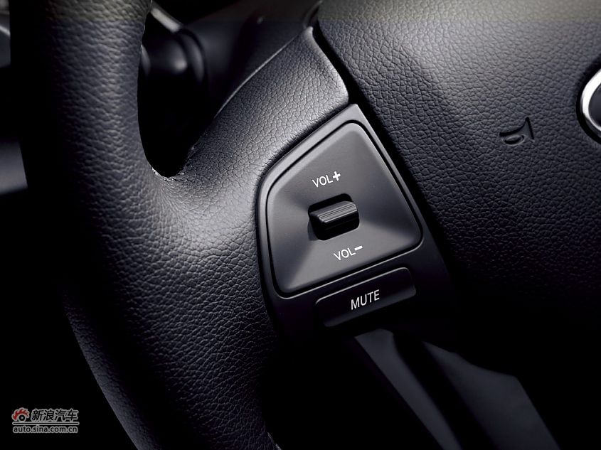 2011款东风悦达起亚K2