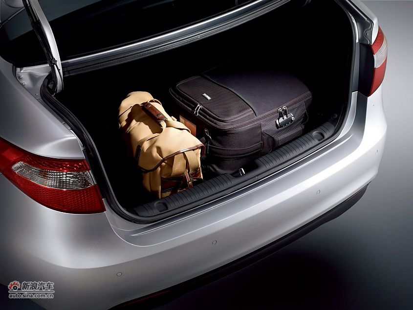 2011款东风悦达起亚K2