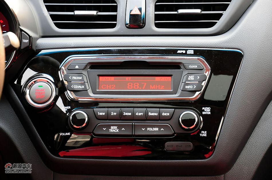 2012款起亚K2两厢实拍