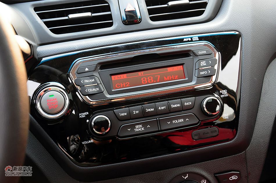 2012款起亚K2两厢实拍