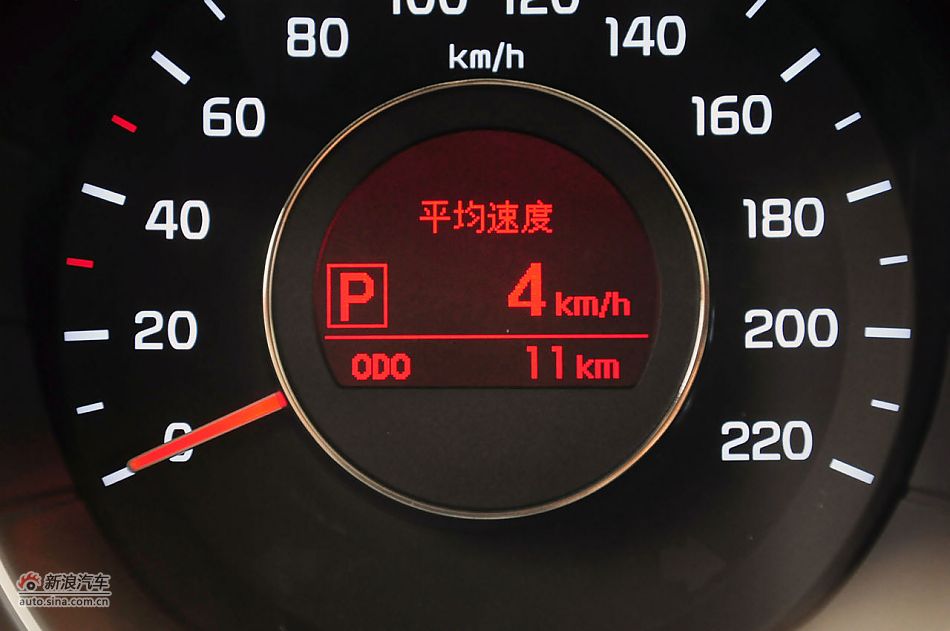 2012款起亚K2两厢实拍