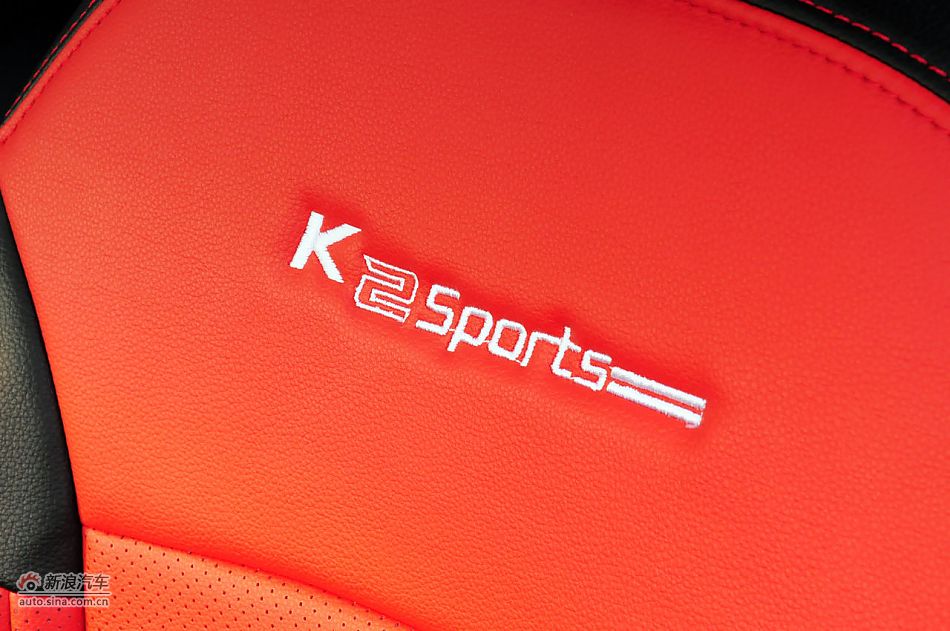 2012款起亚K2两厢实拍