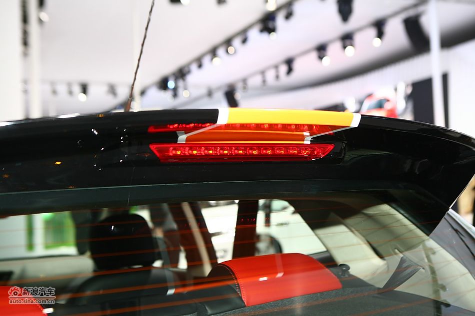 东风悦达起亚K2 Sport