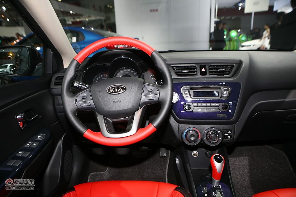 东风悦达起亚K2 Sport