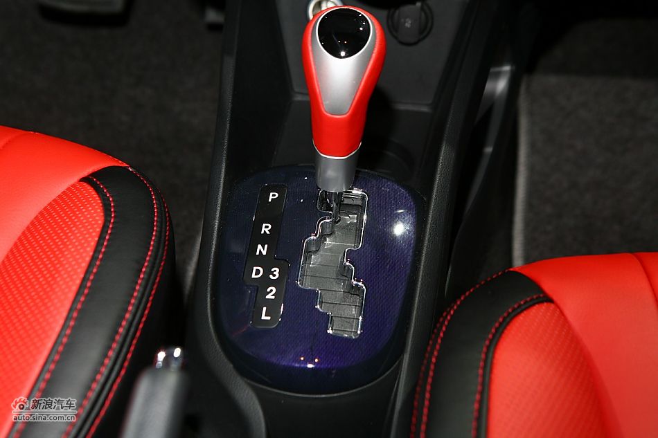 东风悦达起亚K2 Sport