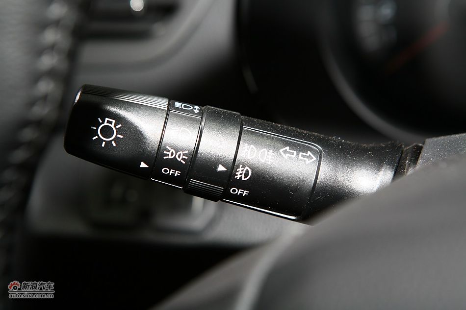 东风悦达起亚K2 Sport