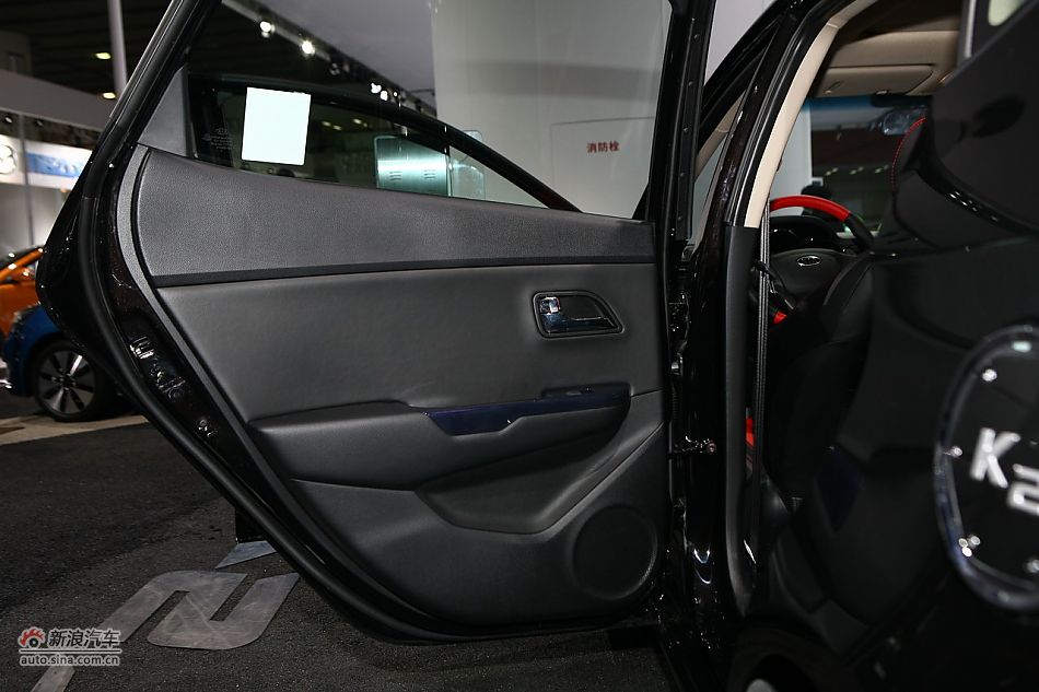 东风悦达起亚K2 Sport