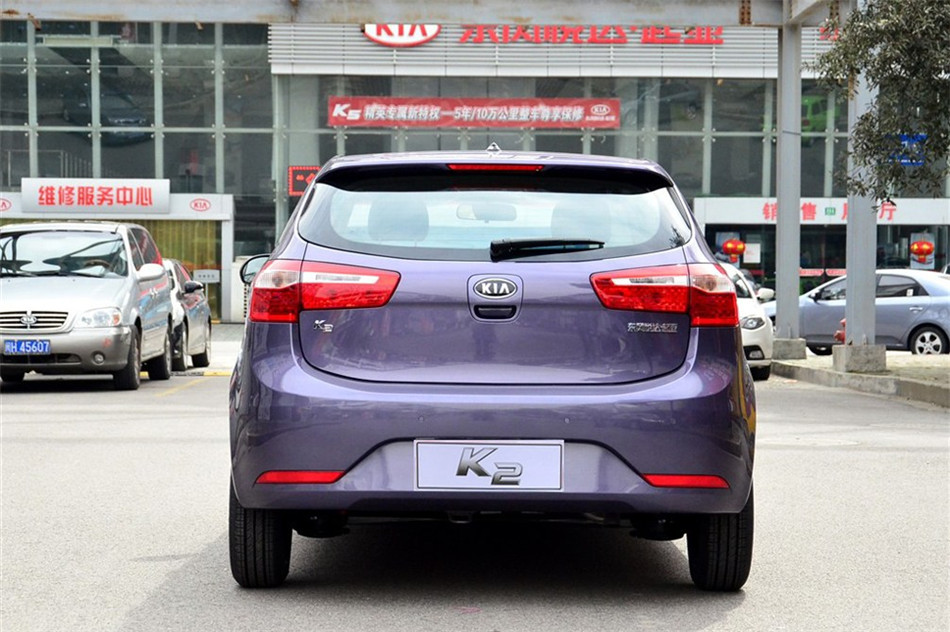 K2 2012  1.4L MT GLS  