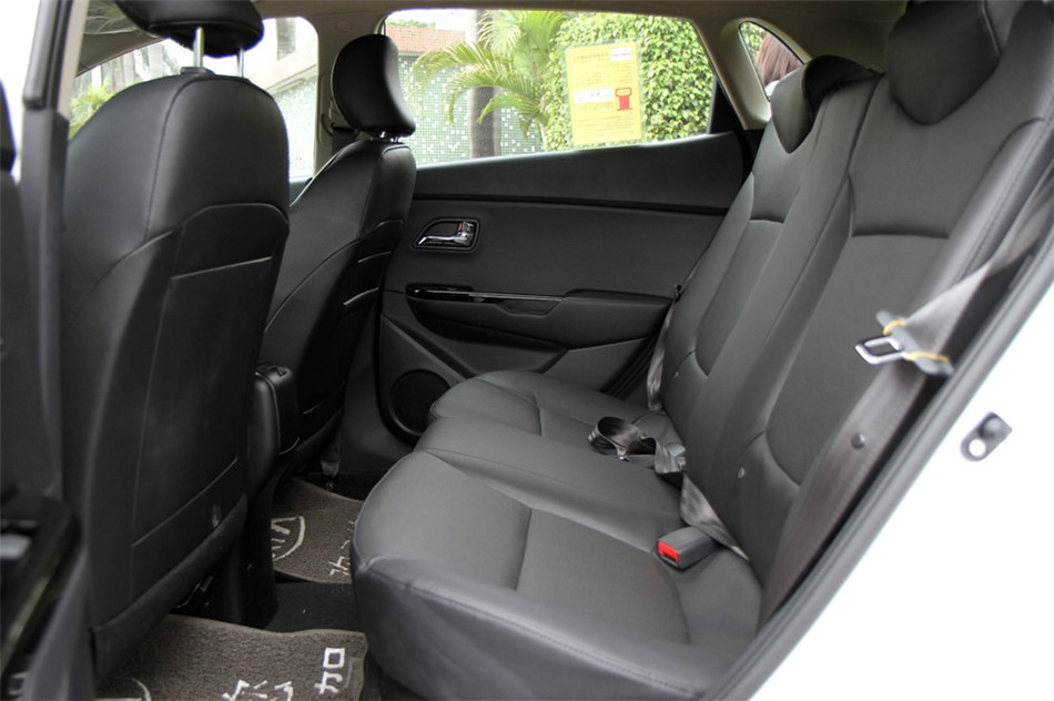 K2  2012 1.6L AT Premium ռ