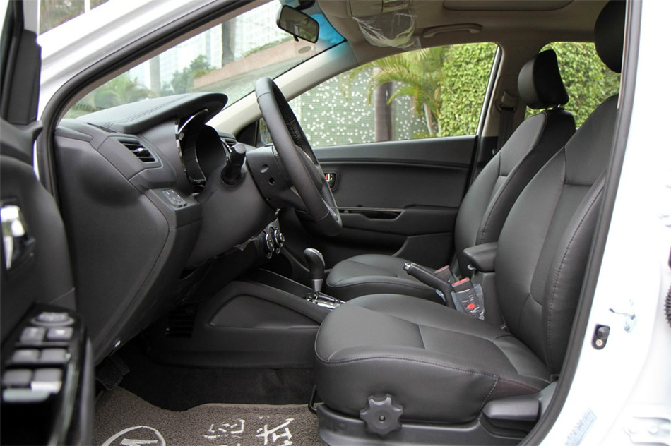 K2  2012 1.6L AT Premium ռ