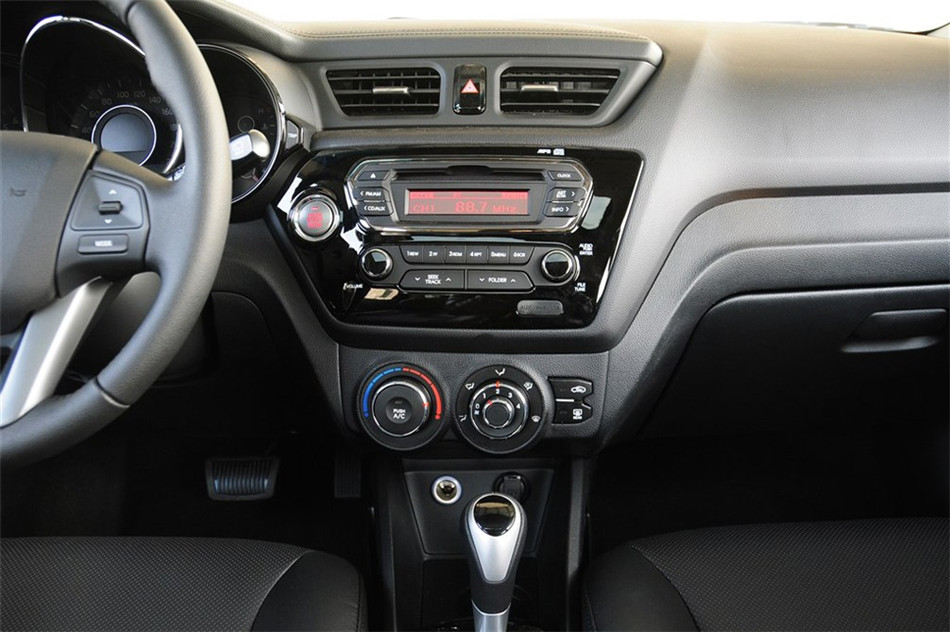 K2  2012 1.6L AT Premium 