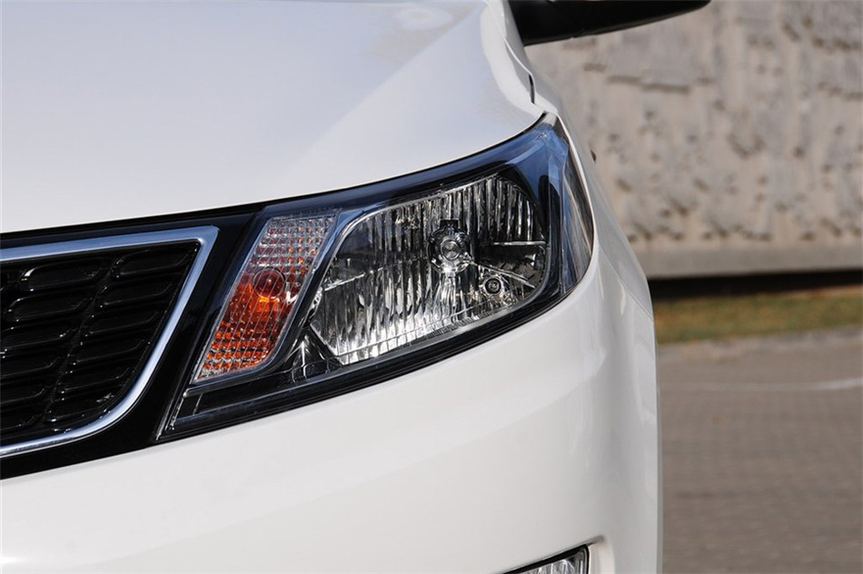 K2 2012 1.6L AT Premium ϸ