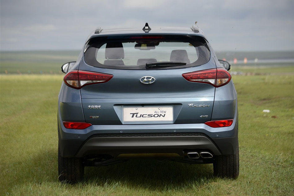 2015款 2.0T 自动四驱智能型 5座 外观