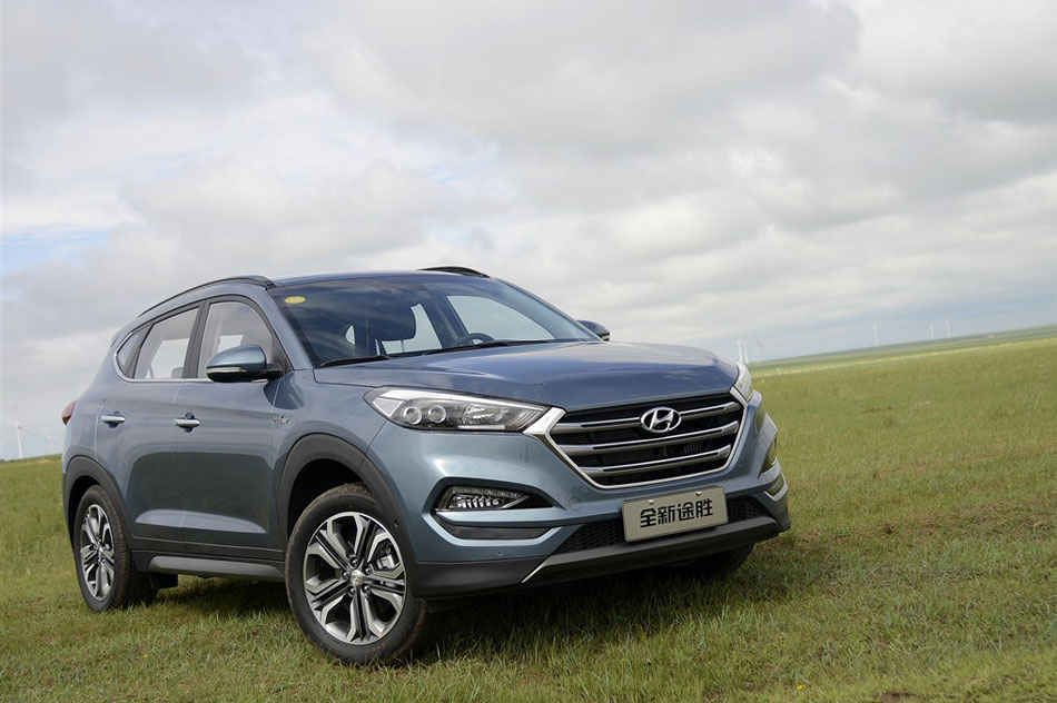 2015款 2.0T 自动四驱智能型 5座 外观