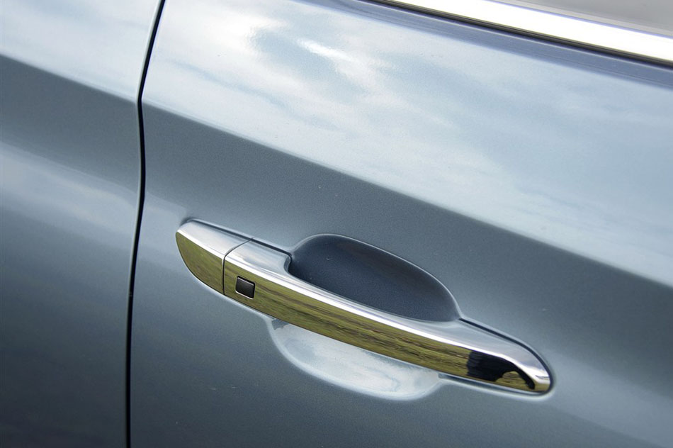 2015款 2.0T 自动四驱智能型 5座 细节