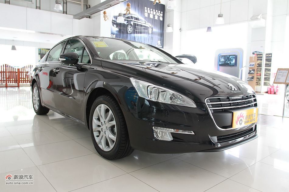 2011款标致508 2.3L自动豪华版