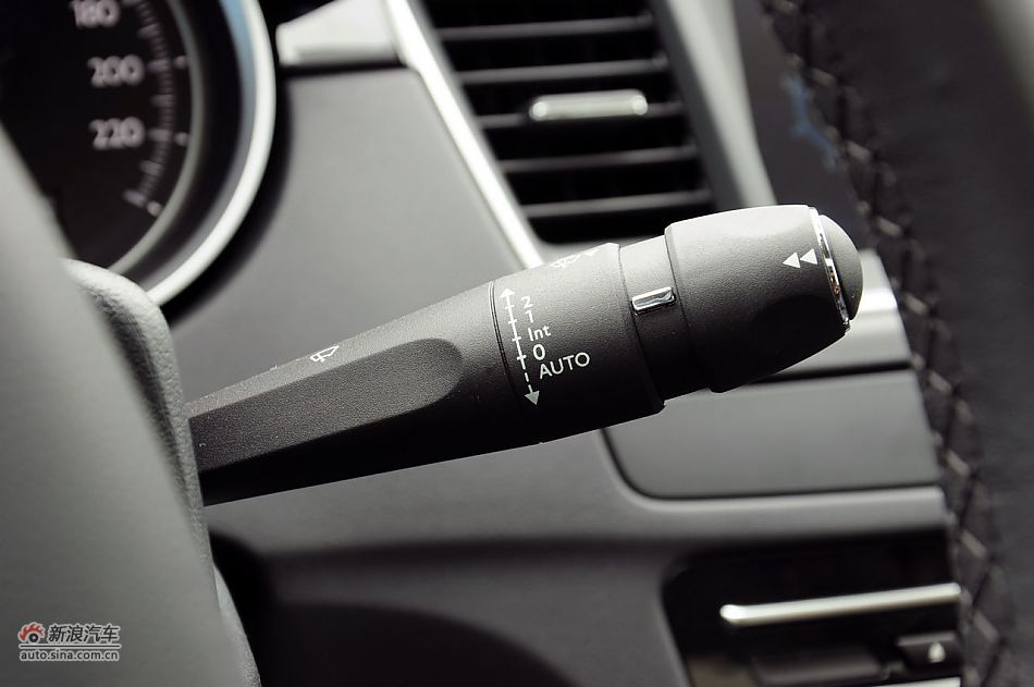 2011款标致508实拍