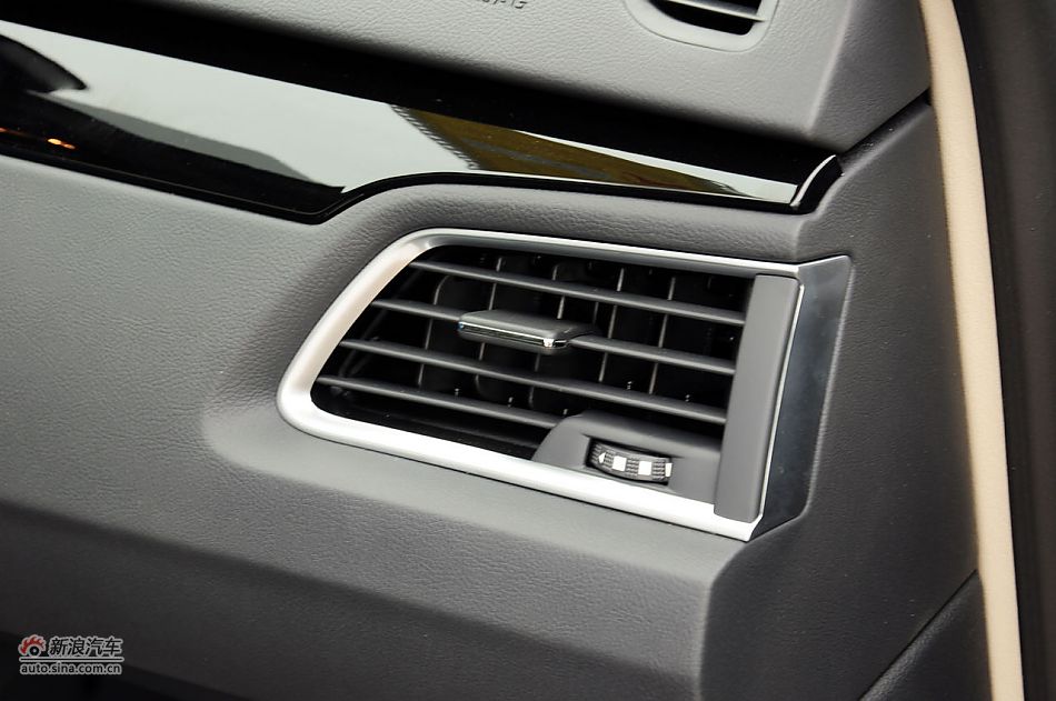 2011款标致508实拍