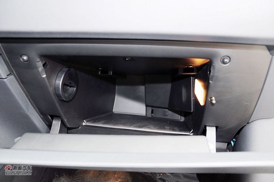 2011款标致508实拍