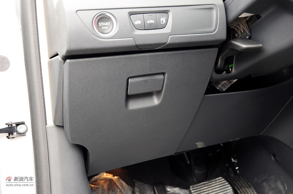 2011款标致508实拍