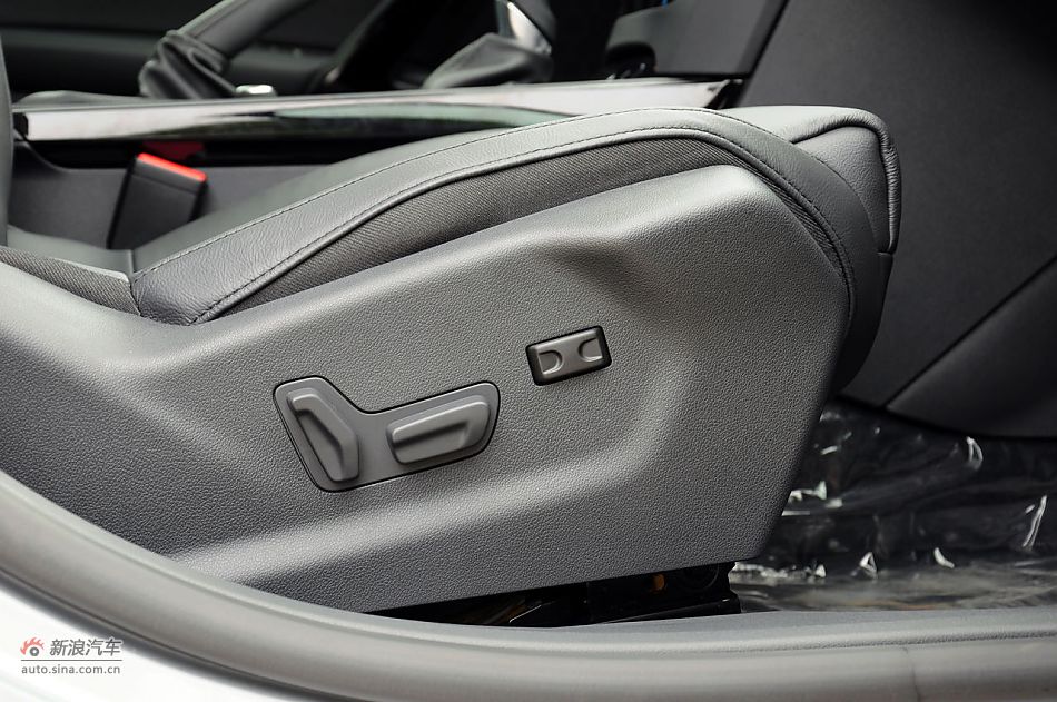 2011款标致508实拍