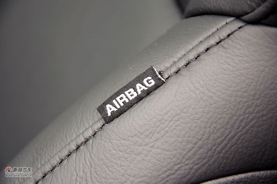 2011款标致508实拍