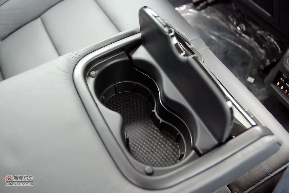 2011款标致508实拍