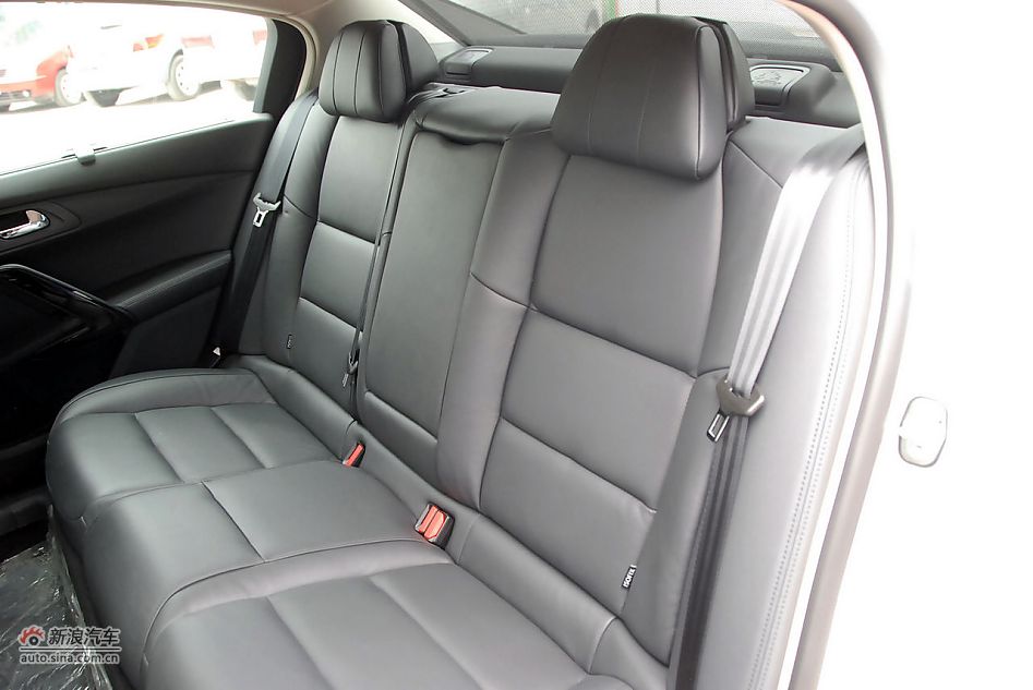 2011款标致508实拍