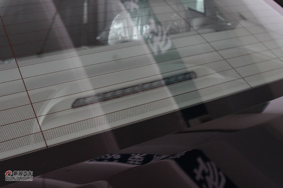 2011款标致508 2.3L自动豪华版