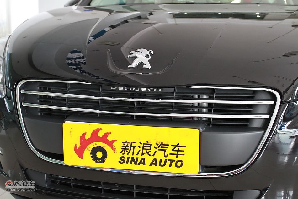 2011款标致508 2.3L自动豪华版